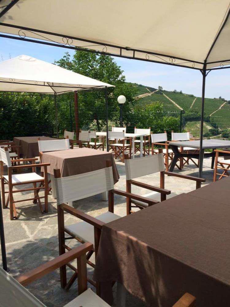 مبيت وإفطار Neviglie La Terrazza Del Barbaresco المظهر الخارجي الصورة