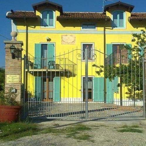 مبيت وإفطار Neviglie La Terrazza Del Barbaresco المظهر الخارجي الصورة
