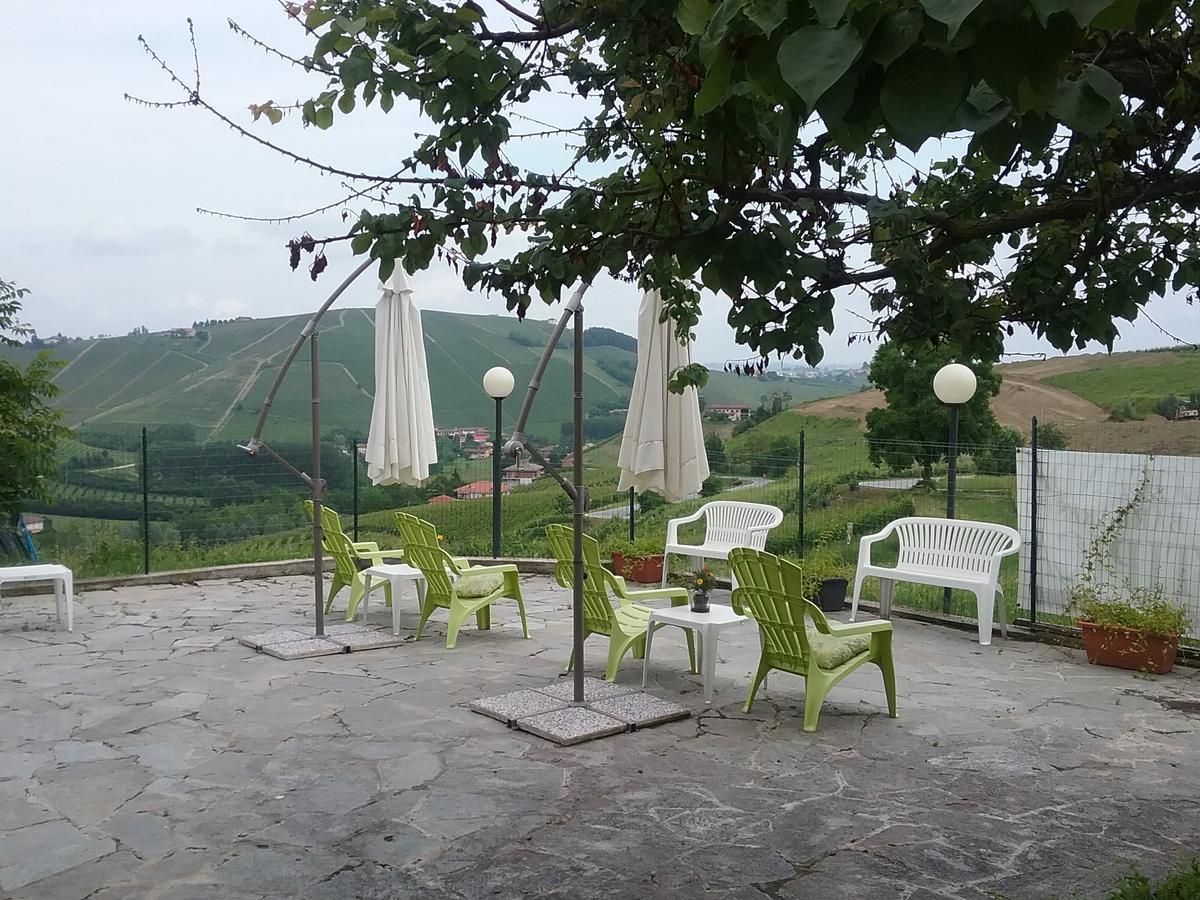 مبيت وإفطار Neviglie La Terrazza Del Barbaresco المظهر الخارجي الصورة